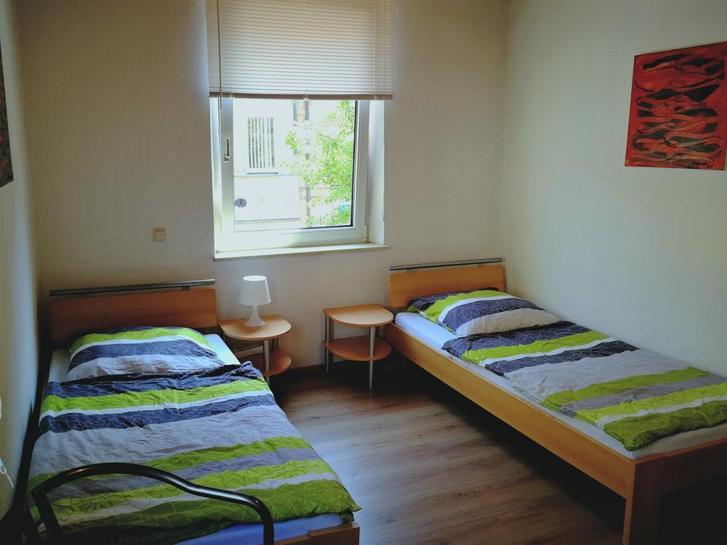 Privatzimmer Fuerth Zentrum Exterior photo